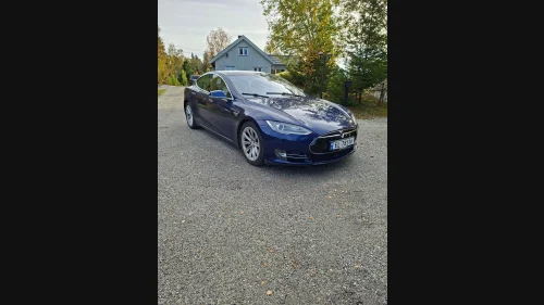 TESLA MOTORS Model S 70D