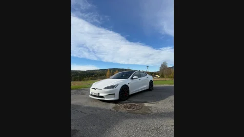 TESLA Model S 2023 Tesla Model S Plaid