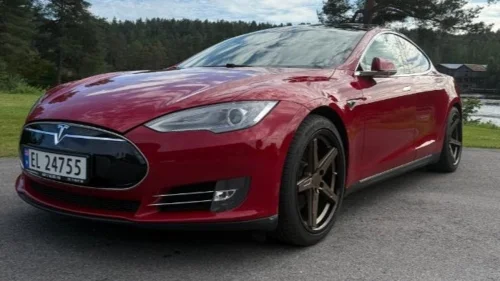 TESLA MOTORS MODEL S 75