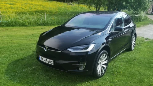 TESLA MOTORS Model X 90D 193KW