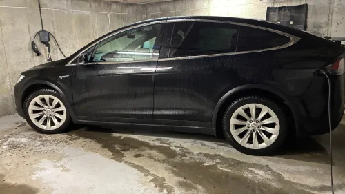 TESLA Model X 75D 4WD 6-s
