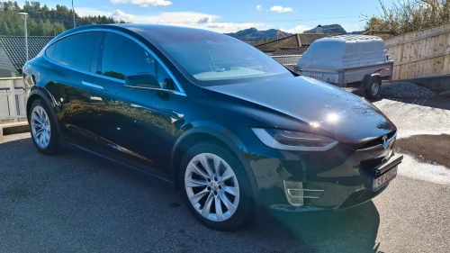 TESLA Model X 75D 4WD 5-s MCU2