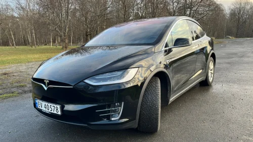 TESLA Model X MODEL X 75D