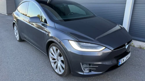 TESLA Model X 100D Gratis Supercharging