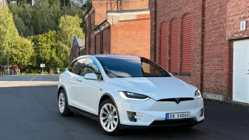 TESLA Model X 75D 4WD - 7 Seter - CCS