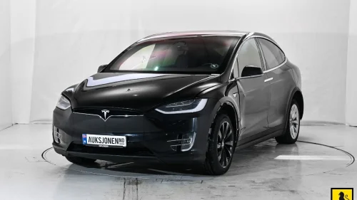 TESLA Model X 75D 7-SETER HENGERFESTE CCS ADAPTERSTØTTE