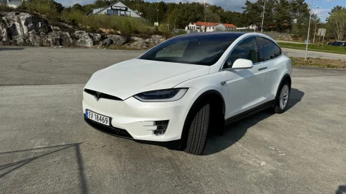 TESLA Model X 75D 4WD 5-s