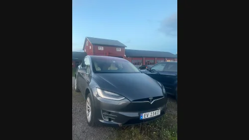 TESLA Model X 75D 4WD 6-seter