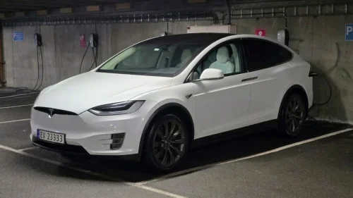 TESLA Model X 75D 4WD 7-seter AUTOPILOT | MCU2 | EU 04.2028