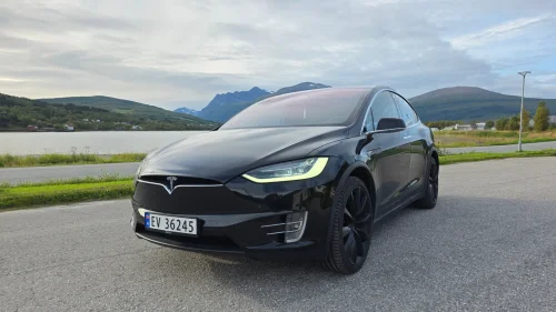TESLA Model X 75D 4WD 5-s