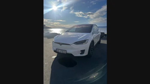 TESLA MOTORS Model X 75D 4WD 5-s