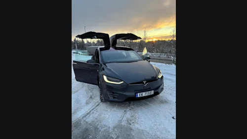 TESLA Model X 75D/524HK/AWD/AUTOPILOT/ACC/LUFTFJ./EU.02.2028