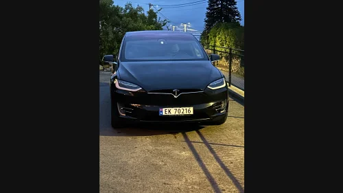 TESLA Model X 75D 4WD 6-s