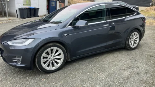 TESLA Model X 75D 4WD 7-s