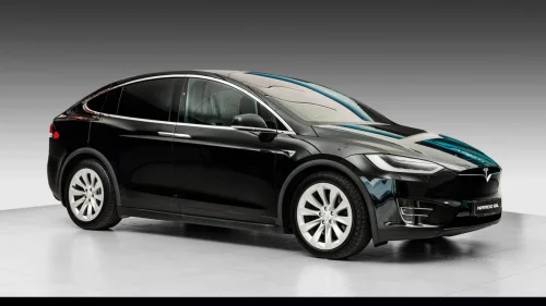 TESLA Model X 75D, MCU2, Hengerfeste, Premium lyd