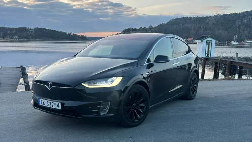 TESLA MOTORS Model X 75D 4WD 7-s