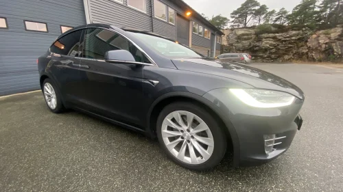 TESLA MOTORS Model X 75D 4WD 7-s