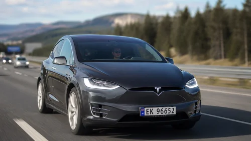 TESLA Model X 75D 4WD 5-s