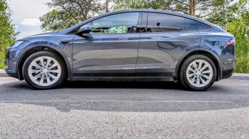 TESLA Model X Long Range 7-s