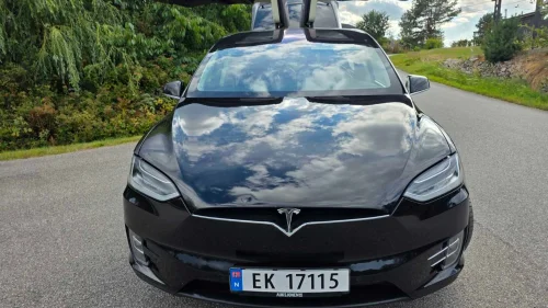 TESLA MOTORS Model X 90D 4WD 6-s