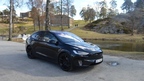 TESLA Model X 75D 4WD 5-s