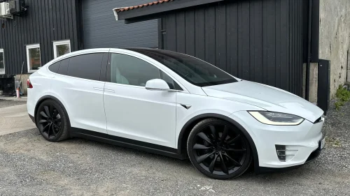 TESLA Model X 75D 4WD 7-s