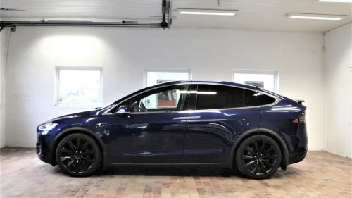 TESLA Model X 75D PREMIUM 7-SETER+CCS+SKINN+NETFLIX+MCU2+EU TIL 1/28