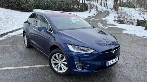 TESLA Model X 75D 4WD 7-s