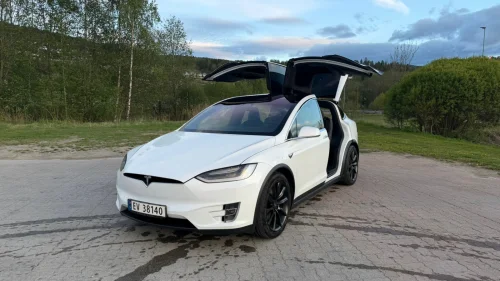 TESLA Model X 75D 4WD 5-s