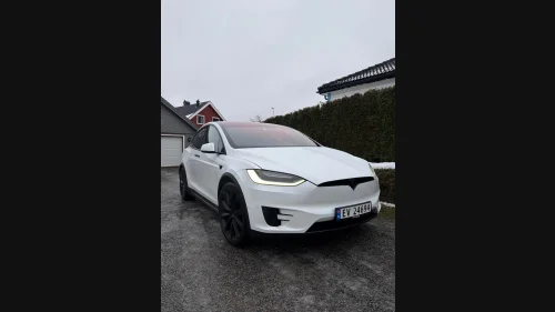 TESLA Model X 75D 4WD 6-s