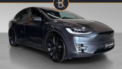 TESLA Model X |Raven | 6 s |Chrome Delete | 562HK |