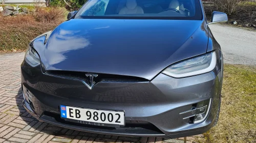 TESLA Model X Long Range Plus 7-s