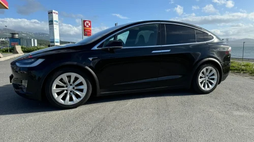 TESLA Model X MODEL X 75D