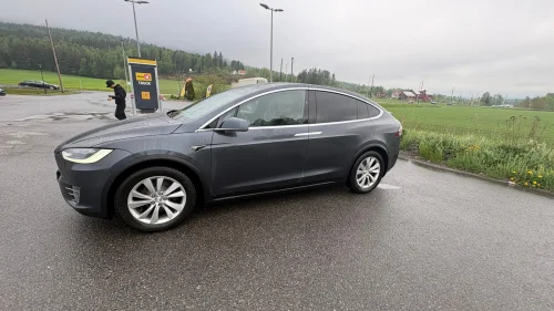TESLA Model X 75D 4WD 7-s