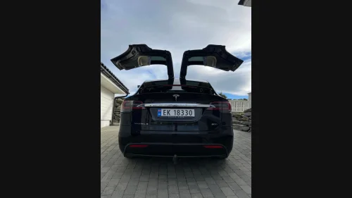 TESLA MOTORS Model X Gratis superlading
