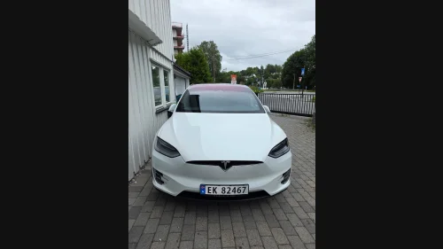 TESLA Model X 75D 4WD 7-s