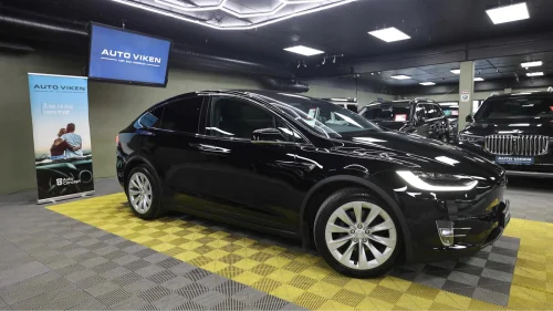 TESLA Model X 75D-417KM.WLTP-524HK-4X4-6.S-FSD-MCU2-CCS-AP-RK-LUFT-HF