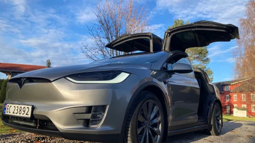 TESLA Model X Long Range+ 5-s
