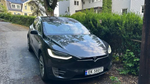 TESLA Model X 90D 4WD 6-s