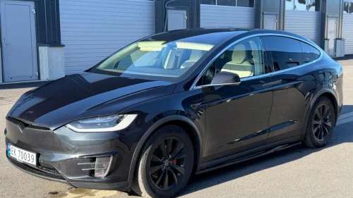 TESLA Model X 75D, MCU2.5, 5 seter, CCS adapter