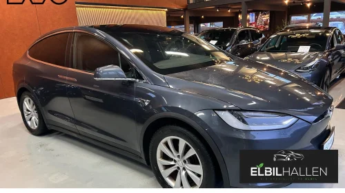 TESLA Model X 75D AWD/7-SETER/ENHANCED AP/MCU2/NETFLIX/HENGERFESTE++