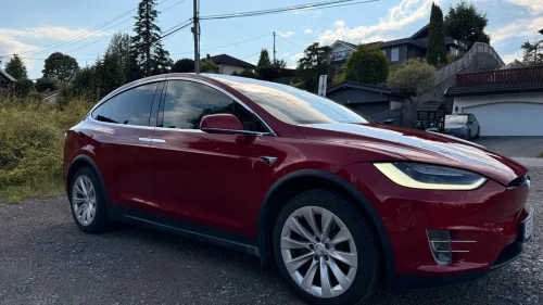 TESLA Model X 75D / 5-s / CCS / MCU2