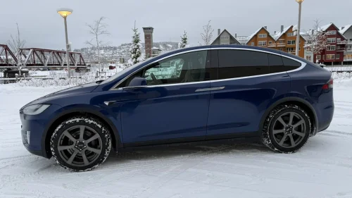 TESLA Model X Long Range 6-s