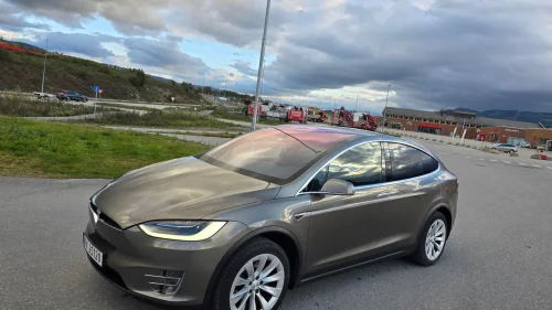 TESLA MOTORS Model X MODEL X 75D