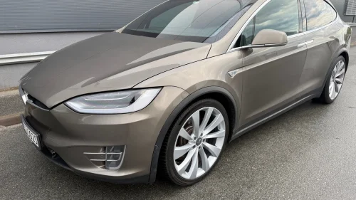 TESLA MOTORS Model X Gratis Supercharging 6-seter, eu ok til 2028