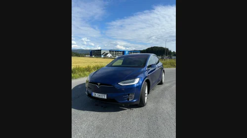 TESLA MOTORS Model X 75D 4WD 5-s