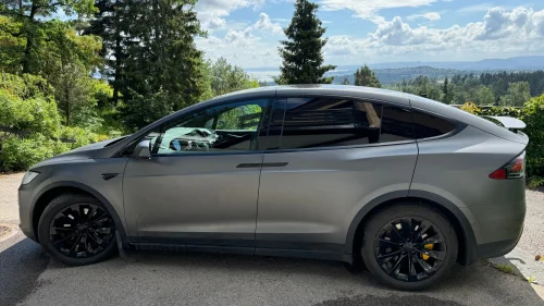 TESLA Model X 75D 4WD 6-s
