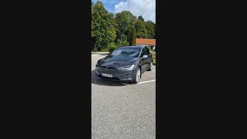 TESLA Model X 75D 4WD 7-s