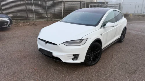 TESLA Model X LONG RANGE RAVEN,7-SETER,PREMIUM LYD