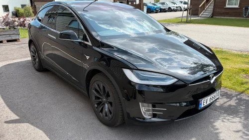 TESLA Model X 100D LR 4WD 5-s/PREMIUM/ULTRA HI-FI/AUTOPILOT/GLASSTAK